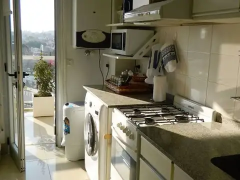 Departamento en Alquiler con 1 cocheras