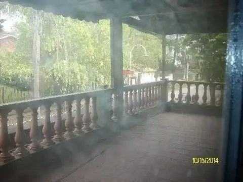 Venta Local Centrico c/ 2 dtos y Chalet 350m2 cubiertos