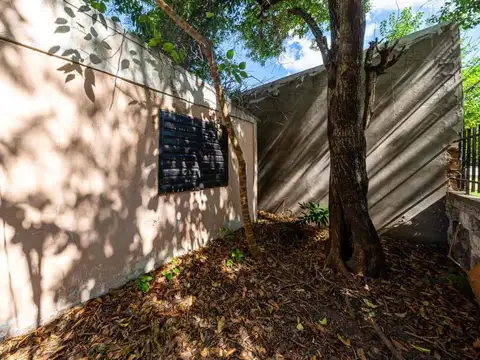 LOTE CASA A RECICLAR EN VENTA BAIGORRIA RIO