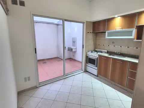 Depto Tipo Casa en Alquiler en Villa Luro, $ 900.000