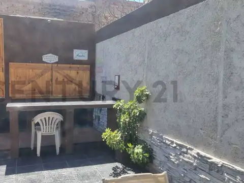 Venta de Casa Barrio Primero de Mayo. Las Heras.