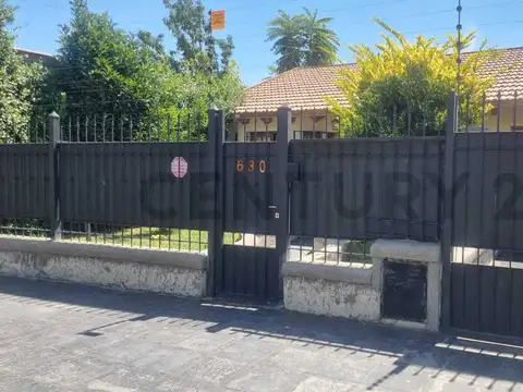Venta de Casa Barrio Primero de Mayo. Las Heras.