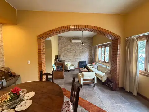 Depto Tipo Casa en Venta 50 años