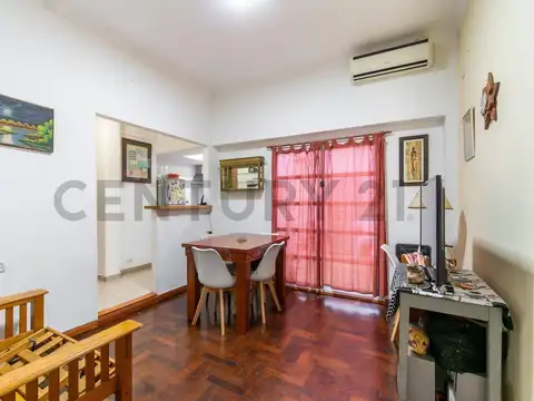 Mendez de Andes 1300, Piso 0