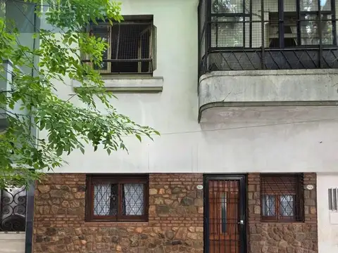 Depto Tipo Casa en Venta de 2 ambientes