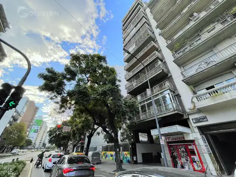 Santa Fe Av.  al 5000