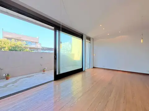 Depto Tipo Casa 5 ambientes con 3 baños