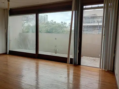 Depto Tipo Casa en Alquiler de 5 ambientes