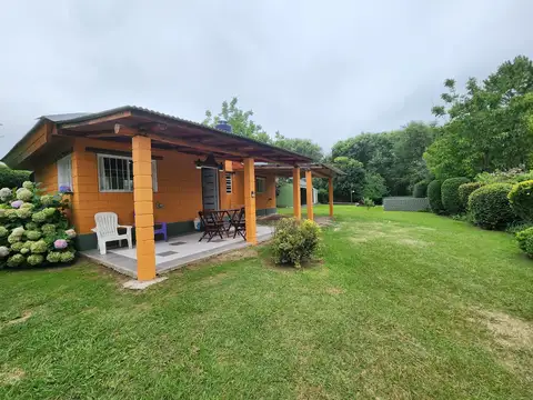 2 CASAS CON PILETA