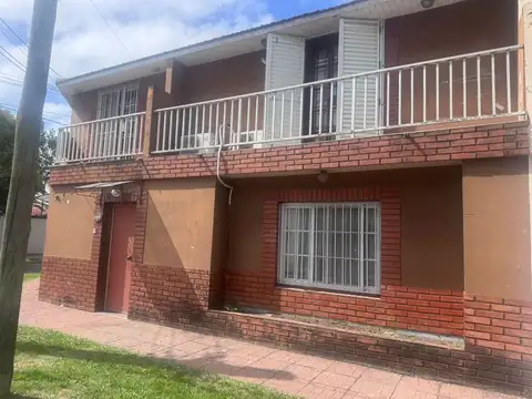 Casa en venta 3 ambientes Duplex Quilmes
