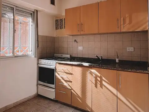 Depto Tipo Casa en Venta en Villa Luro, USD 145.000