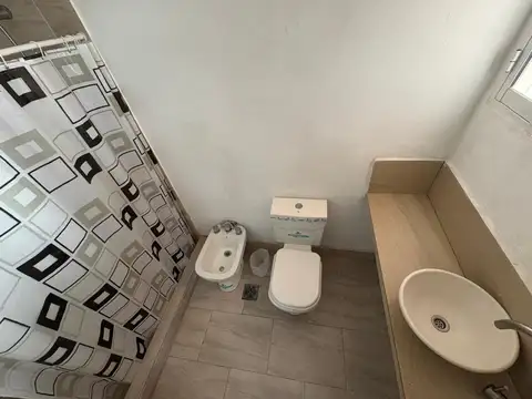 Depto Tipo Casa en Venta en Parque Luro, USD 42.000