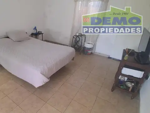 Av. Eva Duarte de Perón N° 1356 entre Hipólito Bouchard y El Callao