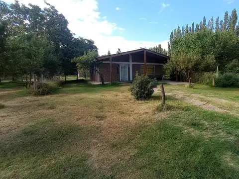 Complejo de cabañas en venta - 8 UFs - 7700mts2 - Neuquen