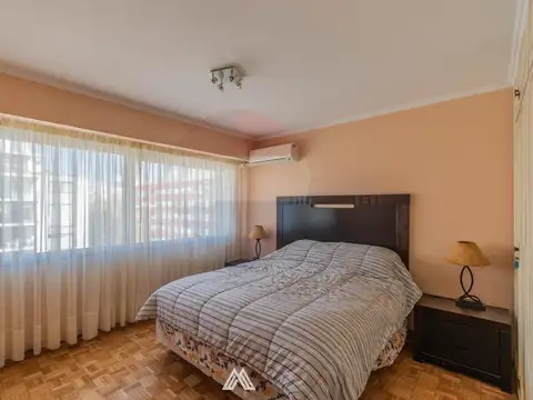 Departamento en Venta de 4 dormitorios