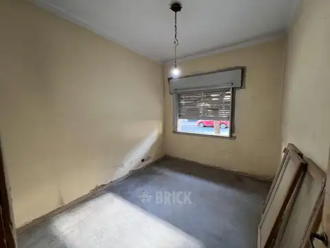 Depto Tipo Casa en Venta 70 años