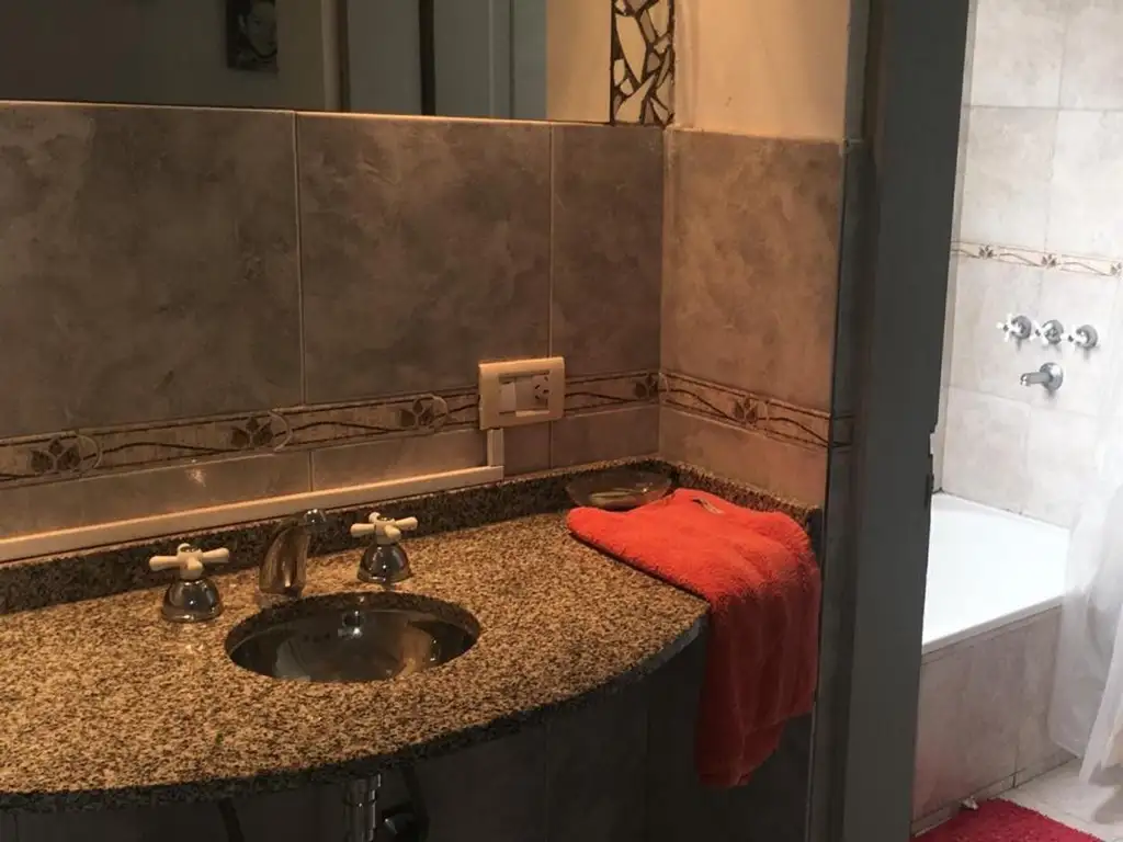 Casa en Alquiler de 300,0 m2