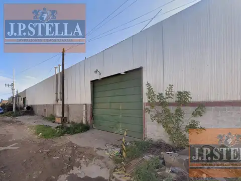 Galpón Industrial 2.500 m² c/ oficinas y entradas de camión - 9 De Abril