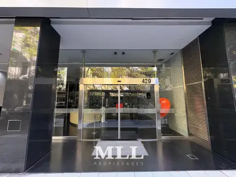 Riobamba y Av. Corrientes. Edificio moderno.  Alquiler oficina - Vista - Super Luminoso - Impecable estado !!