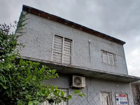 Venta Casa 3 ambientes en Pontevedra