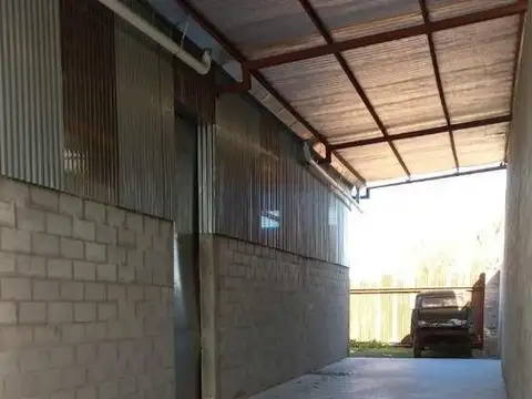VENTA DE GALPON EN LUJAN (LOTE DE 1000MTS2)