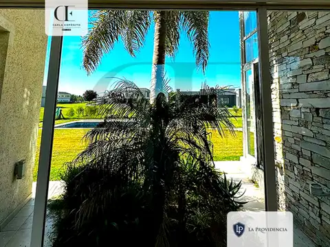 Casa en ALQUILER de 4 dormitorios c/ cochera en Canning