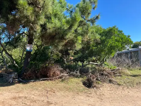 Terreno en venta en Mar Azul a metros del mar