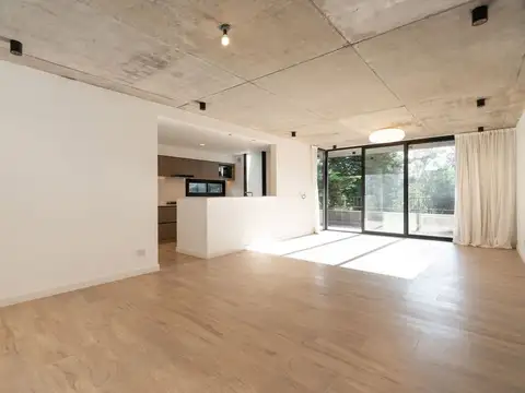 Departamento en Alquiler con 2 cocheras