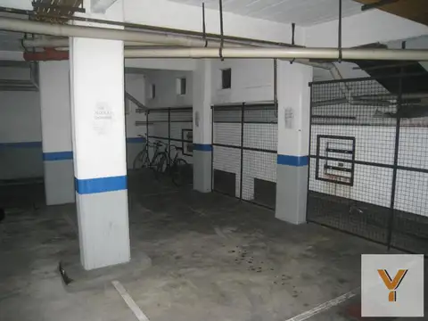 Cocheras en venta - 45Mts2 - Lomas de Zamora