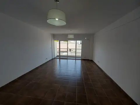 Claudio M Cuenca 2300, Piso 3