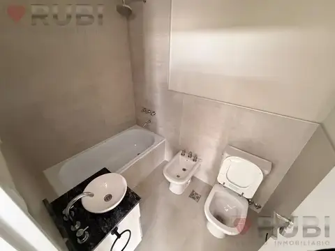 Departamento en Alquiler con 1 cochera