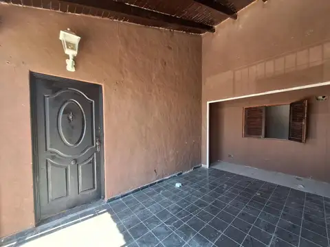 Casa en Alquiler en Campana, $ 1.000.000