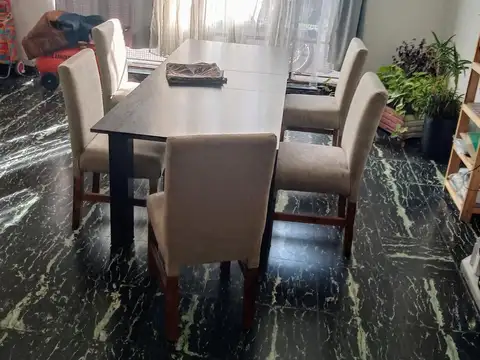 Casa 7 ambientes con 3 baños