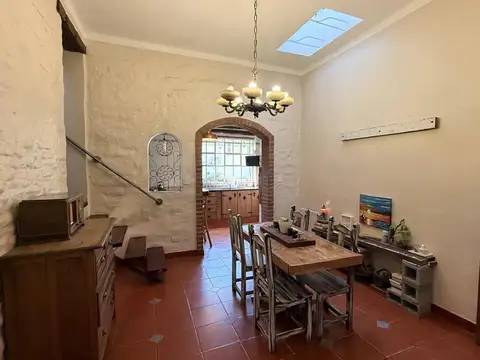 Depto Tipo Casa 4 ambientes con 3 baños