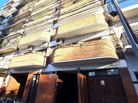 Venta Departamento 3 ambientes con cochera Ramos Mejía