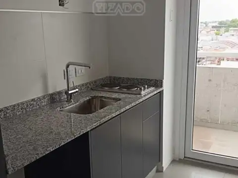 Oficina en Alquiler con 1 cochera