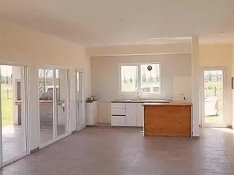 Casa en Venta en Lobos, USD 179.000