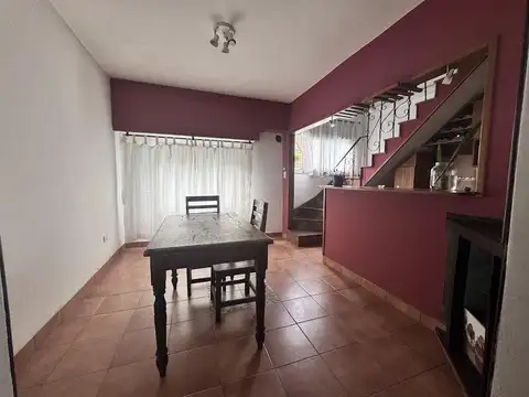 Departamento 4 ambientes con 2 baños