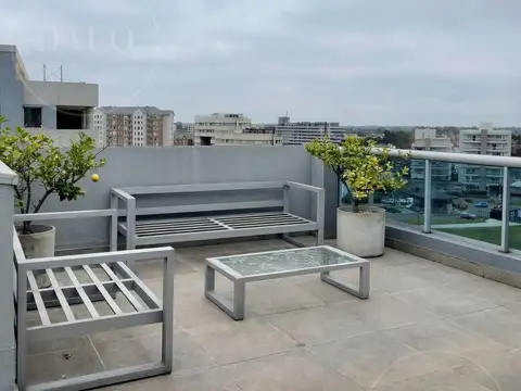 Departamento en Alquiler con 1 cocheras