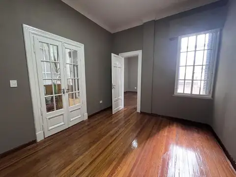 3 ambientes reciclado a nuevo | Cocina independiente | Av. Caseros y Piedras