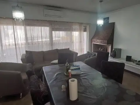 GALPÓN CON UNIDAD DE VIVIENDA !