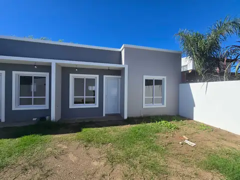 Casa 3 ambientes con 1 baño