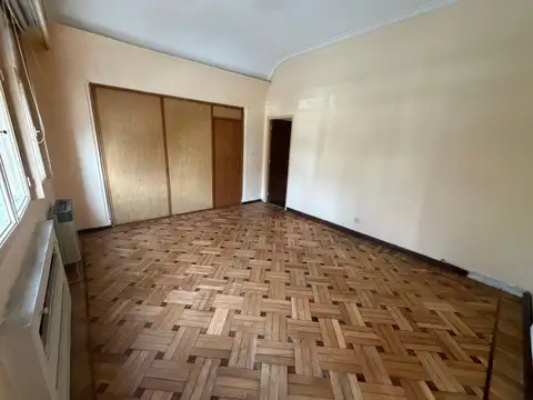 Departamento en Alquiler de 4 dormitorios