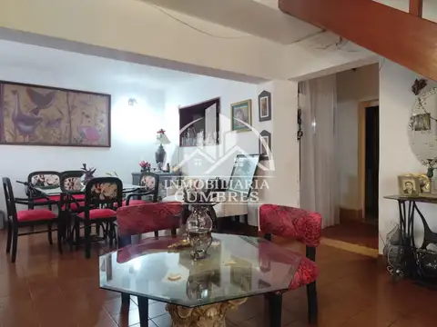 CASA EN VENTA MACROCENTRO