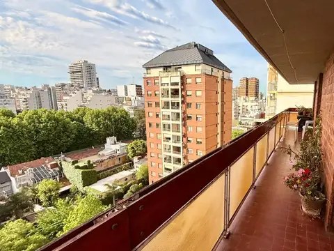 Venta departamento 5 ambientes c/cochera y baulera en Belgrano