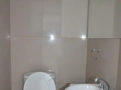 Oficina 2 ambientes con 2 baños