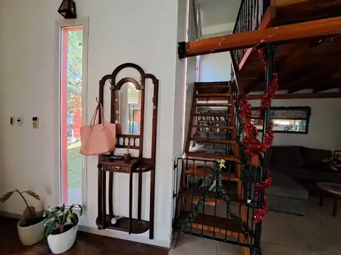 VENTA DE CASA EN LA LUCILA DEL MAR