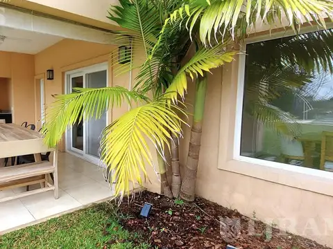 Casa 7 ambientes con 3 baños