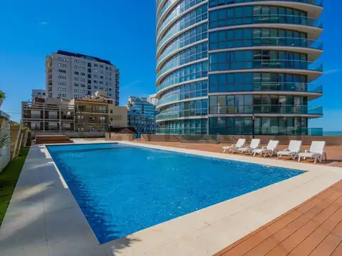 SEMIPISO 4 AMBIENTES EN MARAL EXPLANADA- 247M2 / VISTA AL MAR I DOBLE COCHERA Y BAULERA