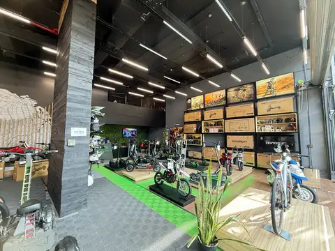 ALQUILER LOCAL DE 220MTS TOTALES - LIBERTADOR 8400 - DOBLE FRENTE Y ALTURA - NUÑEZ